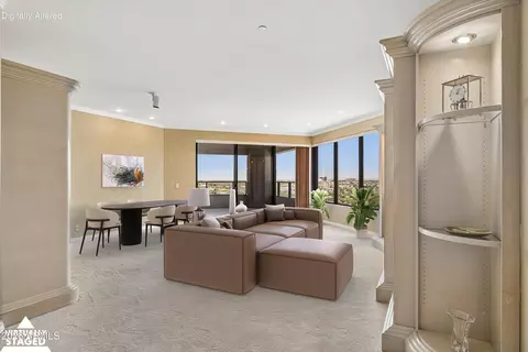 Living - 1040 E Osborn Rd #803, Phoenix, AZ 85014 photo 7 of 9