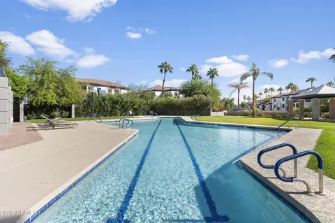 Exterior - 1040 E Osborn Rd #803, Phoenix, AZ 85014 photo 3 of 5