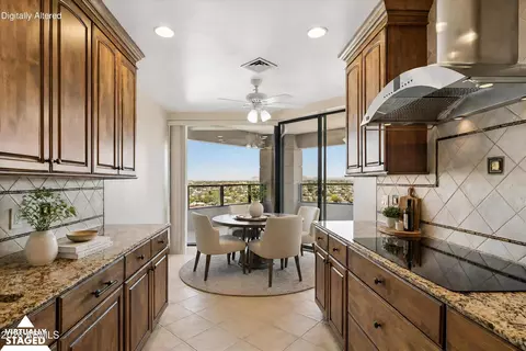 Kitchen - 1040 E Osborn Rd #803, Phoenix, AZ 85014 photo 1 of 6