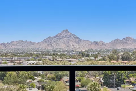 View/Area - 1040 E Osborn Rd #803, Phoenix, AZ 85014 photo 3 of 3