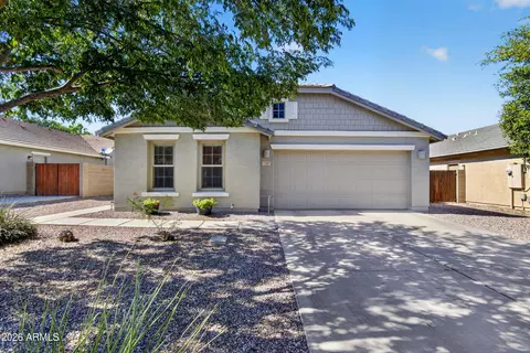 2560 W Mericrest Way, San Tan Valley, AZ 85142