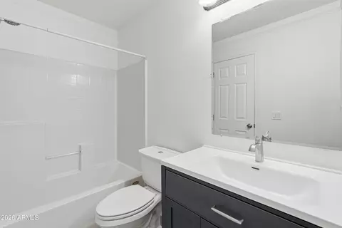 Bath - 9354 E Naranja Ave, Mesa, AZ 85209 photo 1 of 5