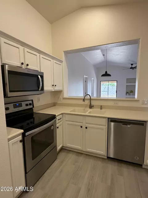 Kitchen - 9354 E Naranja Ave, Mesa, AZ 85209 photo 1 of 2