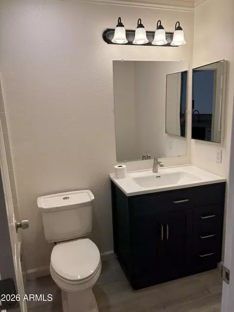 Bath - 9354 E Naranja Ave, Mesa, AZ 85209 photo 1 of 4