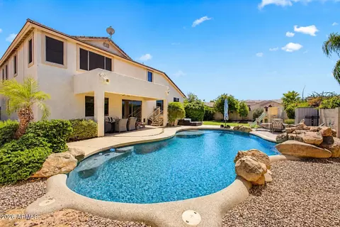 2540 E Hazeltine Way, Chandler, AZ 85249