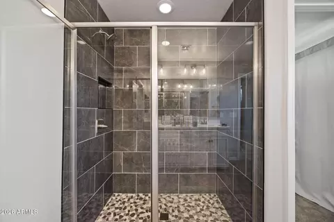 Bath - 7548 E Olla Ave, Mesa, AZ 85212 photo 5 of 5