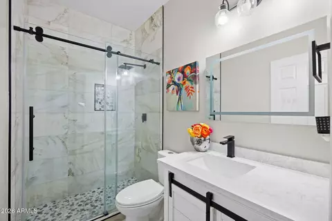 Bath - 4226 E Cotton Ct, Gilbert, AZ 85234 photo 2 of 5