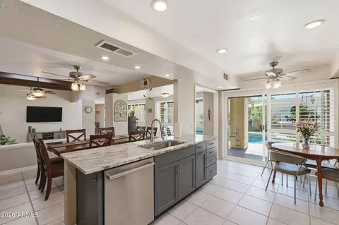 Kitchen - 2107 E Alameda Dr, Tempe, AZ 85282 photo 2 of 5