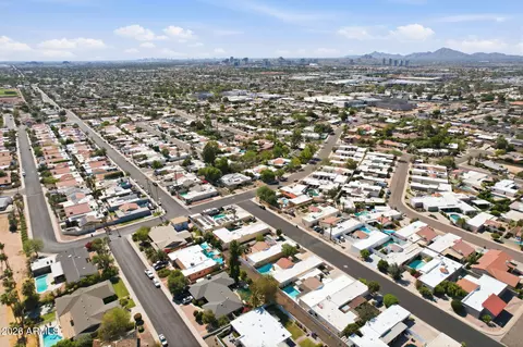 View/Area - 2107 E Alameda Dr, Tempe, AZ 85282 photo 2 of 3