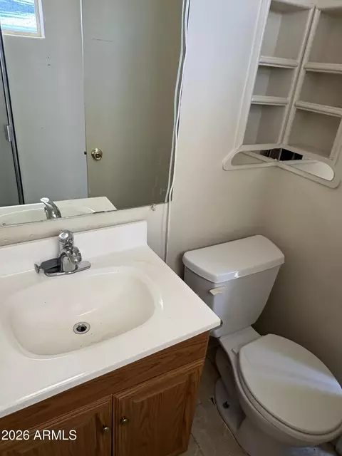 Bath - 1617 Earll Dr, Phoenix, AZ 85016 photo 3 of 4