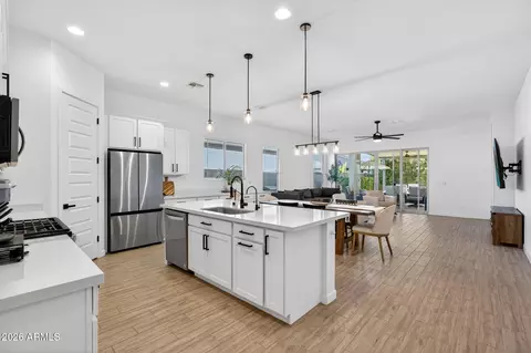 Kitchen - 11303 E Utah Ave, Mesa, AZ 85212 photo 4 of 5