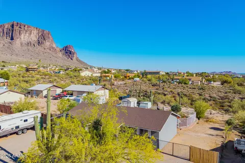 View/Area - 5455 E Mining Camp St, Apache Junction, AZ 85119 photo 3 of 11