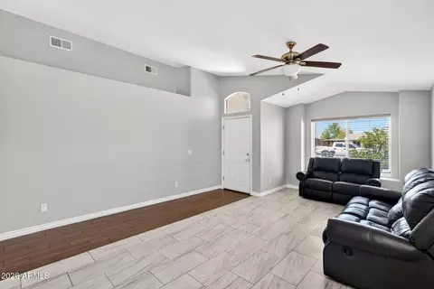 Living - 2425 W Maricopa St, Phoenix, AZ 85009 photo 2 of 2