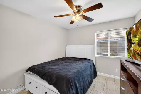 Bedroom - 2425 W Maricopa St, Phoenix, AZ 85009 photo 5 of 5