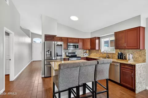 Kitchen - 2425 W Maricopa St, Phoenix, AZ 85009 photo 2 of 2