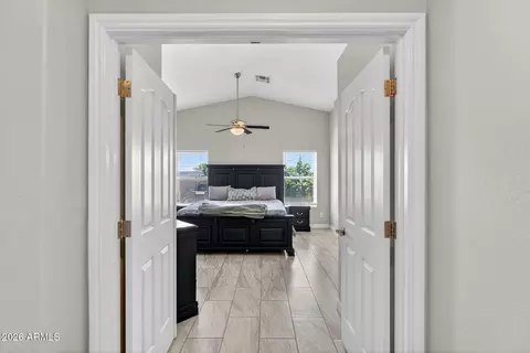 Entry Way - 2425 W Maricopa St, Phoenix, AZ 85009 photo 2 of 2
