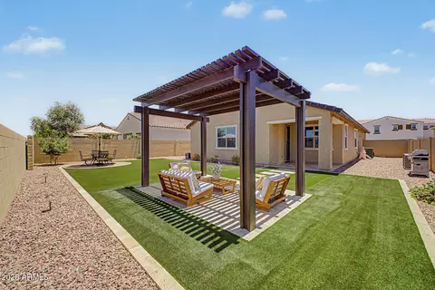 Exterior - 9458 E Thatcher Ave, Mesa, AZ 85212 photo 1 of 10
