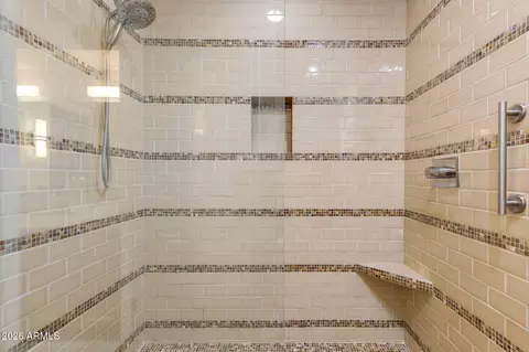 Bath - 6186 N 28th Pl, Phoenix, AZ 85016 photo 1 of 2