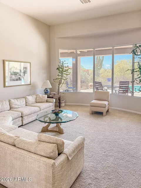 27620 N 74th St, Scottsdale, AZ 85266