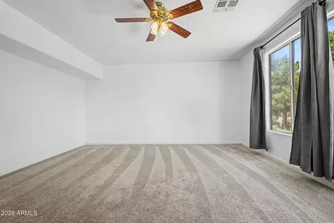 Living - 680 E Betsy Ln, Gilbert, AZ 85296 photo 11 of 11