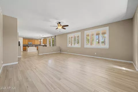 Living - 680 E Betsy Ln, Gilbert, AZ 85296 photo 5 of 11