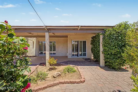 Exterior - 1019 E Laguna Dr, Tempe, AZ 85282 photo 7 of 9