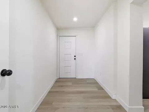 Entry Way - 3144 N 34th St, Phoenix, AZ 85018 photo 2 of 2