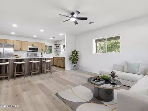 Living - 3144 N 34th St, Phoenix, AZ 85018 photo 5 of 7