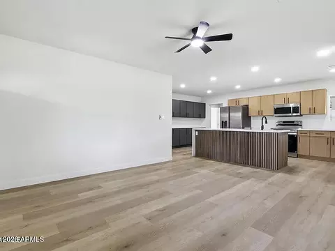 Kitchen - 3144 N 34th St, Phoenix, AZ 85018 photo 1 of 7