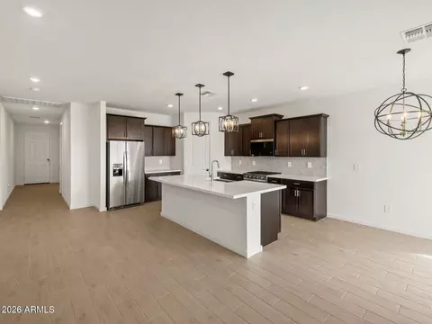 3870 N Patriot Way, Florence, AZ 85132
