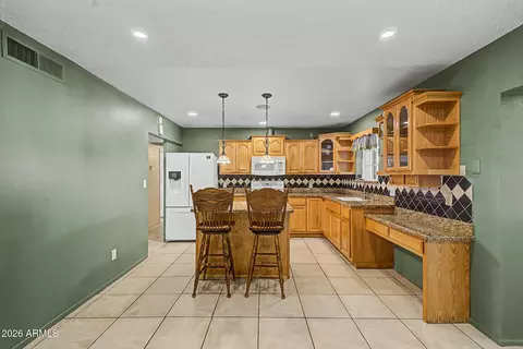 Kitchen - 725 S Pasadena --, Mesa, AZ 85210 photo 1 of 5