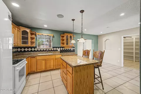 Kitchen - 725 S Pasadena --, Mesa, AZ 85210 photo 5 of 5