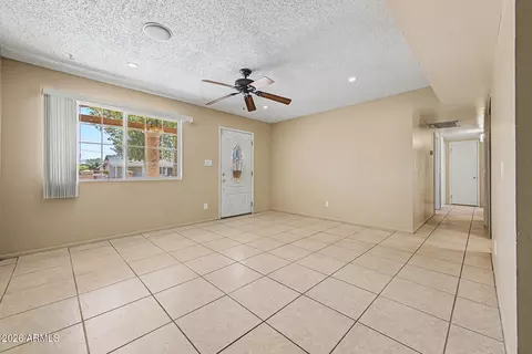 Living - 725 S Pasadena --, Mesa, AZ 85210 photo 2 of 7