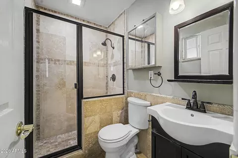 Bath - 725 S Pasadena --, Mesa, AZ 85210 photo 2 of 5