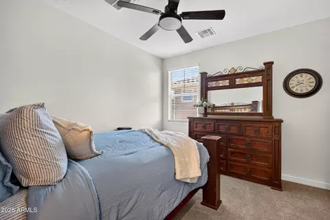Bedroom - 655 S Longspur Ln, Gilbert, AZ 85296 photo 6 of 8
