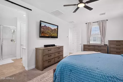 Bedroom - 655 S Longspur Ln, Gilbert, AZ 85296 photo 3 of 8