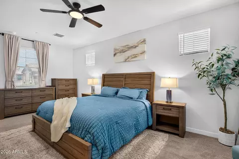 Bedroom - 655 S Longspur Ln, Gilbert, AZ 85296 photo 4 of 8
