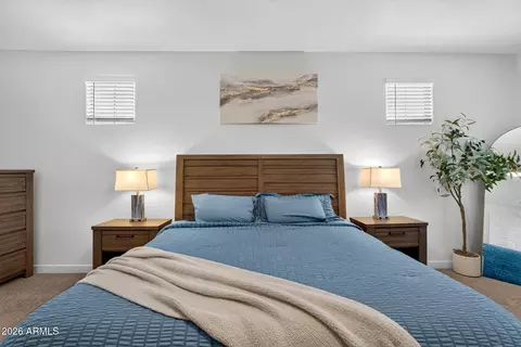 Bedroom - 655 S Longspur Ln, Gilbert, AZ 85296 photo 5 of 8