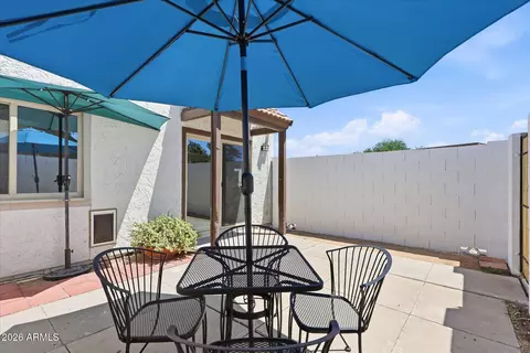 Exterior - 1006 E Redfield Rd, Tempe, AZ 85283 photo 6 of 12
