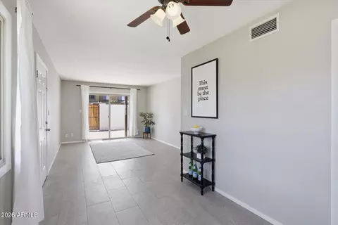 Living - 1006 E Redfield Rd, Tempe, AZ 85283 photo 4 of 5