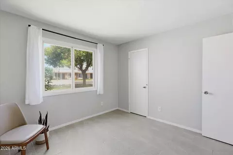 Bedroom - 1006 E Redfield Rd, Tempe, AZ 85283 photo 4 of 5