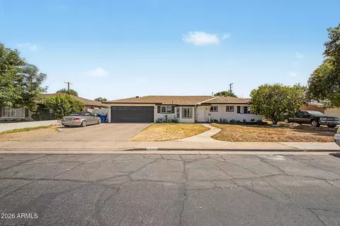 1347 E 2nd St, Mesa, AZ 85203