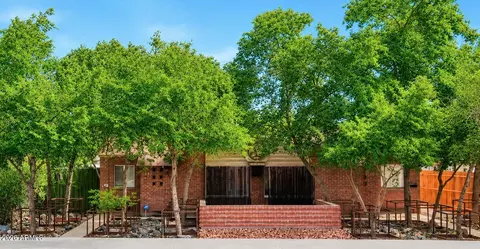 2711 N 7th St, Phoenix, AZ 85006