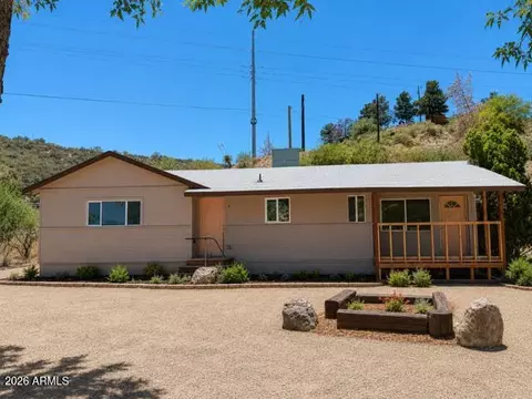 642 W Eagles Blf, Globe, AZ 85501