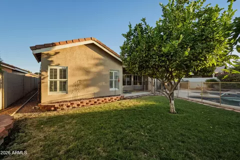 Exterior - 1050 W Cooley Dr, Gilbert, AZ 85233 photo 5 of 7