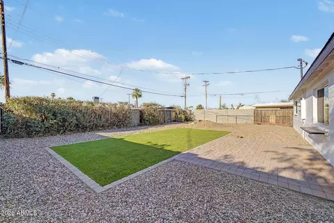 Exterior - 450 E Garfield St, Tempe, AZ 85288 photo 4 of 5