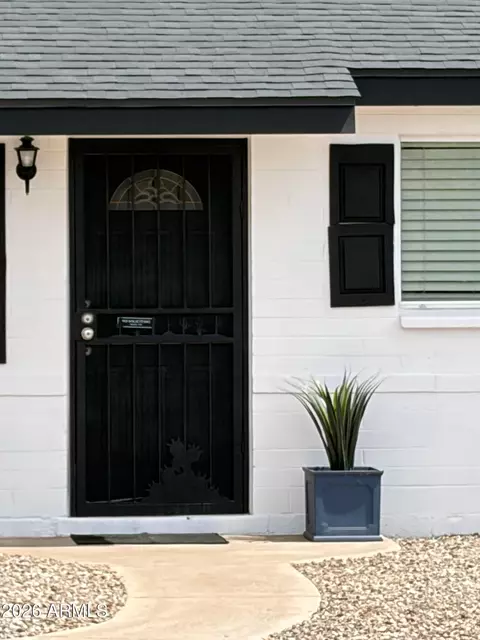 Exterior - 450 E Garfield St, Tempe, AZ 85288 photo 2 of 5