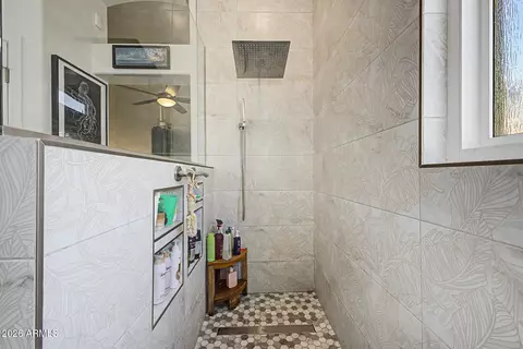 Bath - 1344 E Sheena Dr, Phoenix, AZ 85022 photo 2 of 3