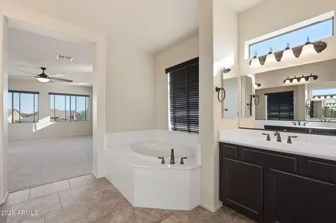 Bath - 8449 E Lockwood St, Mesa, AZ 85207 photo 1 of 2