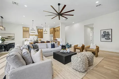 Living - 3338 E Jaeger Cir, Mesa, AZ 85213 photo 3 of 6